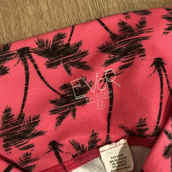Women’s hot, pink palm tree, yoga, pants, size medium - Picture 3 of 7